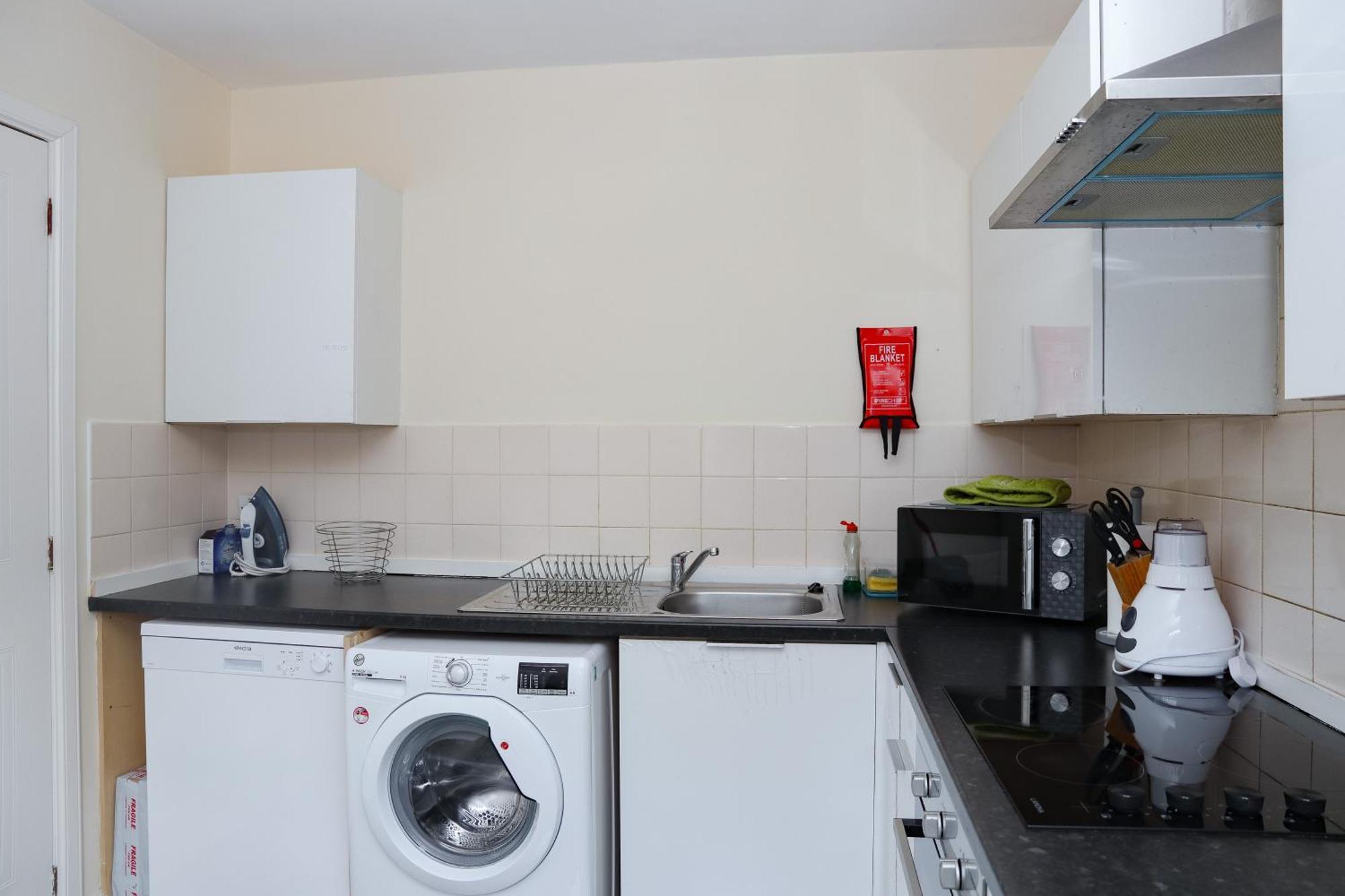 Charlotte Apartment Aberdeen Bagian luar foto