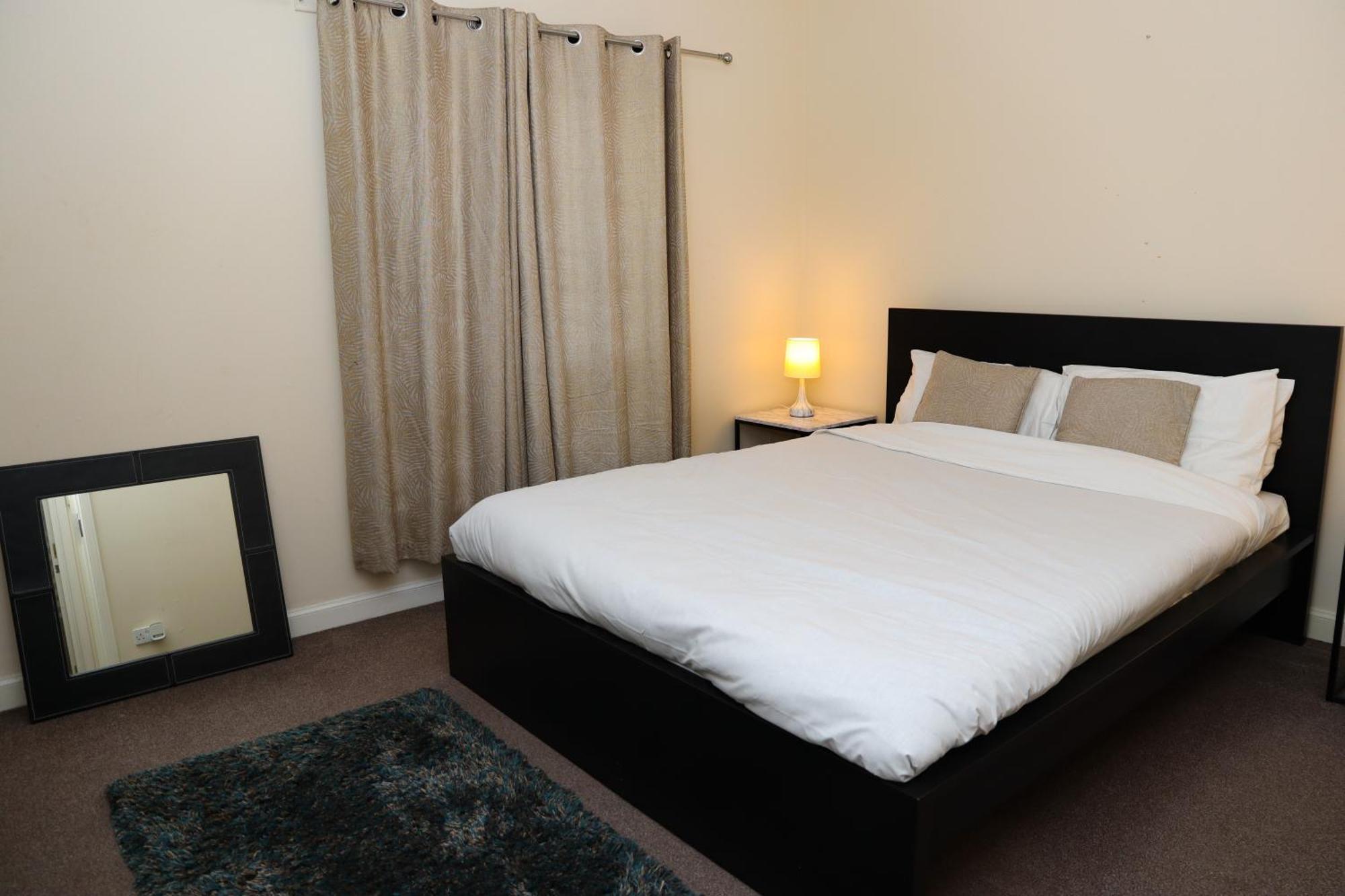 Charlotte Apartment Aberdeen Bagian luar foto