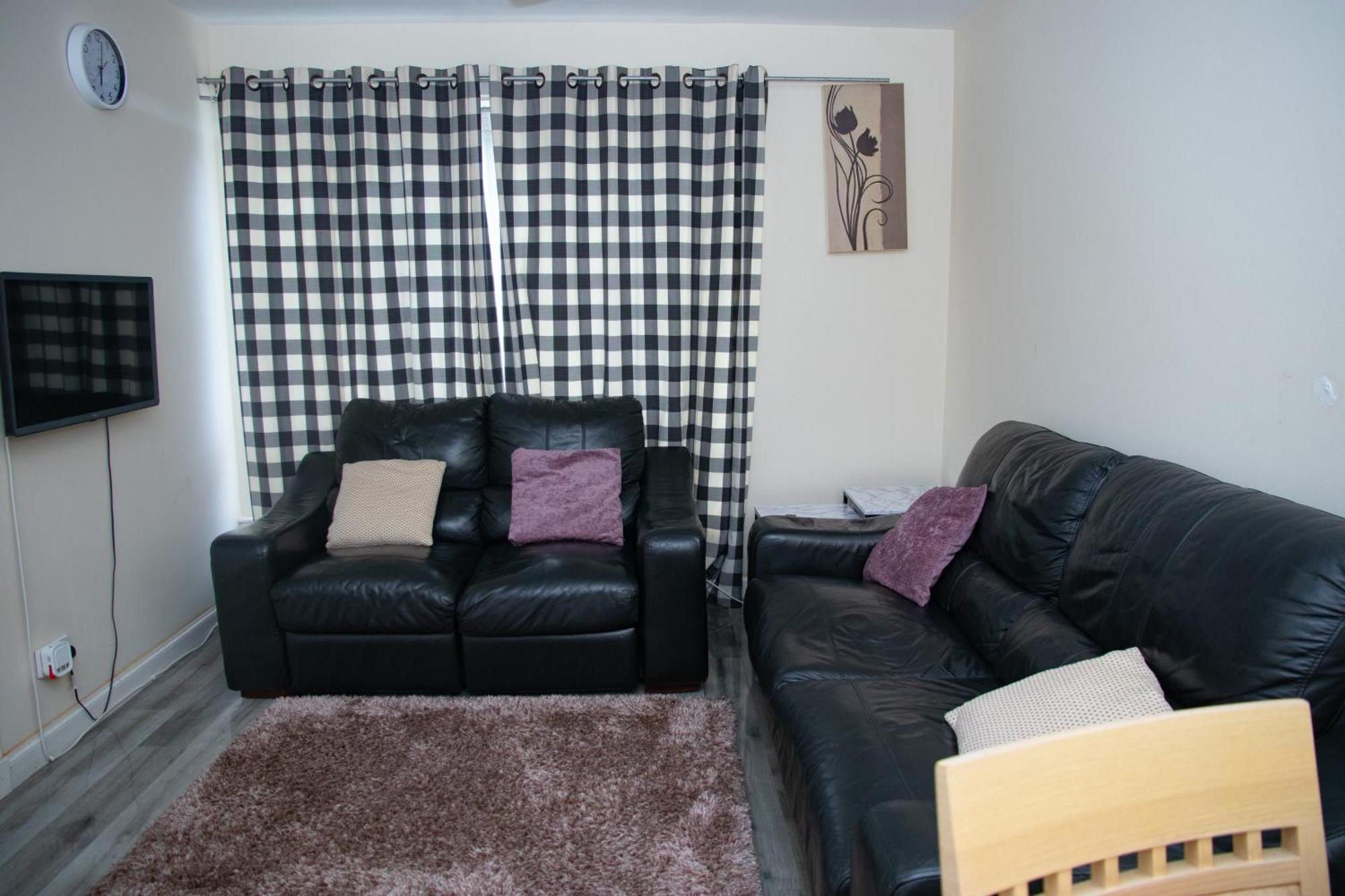 Charlotte Apartment Aberdeen Bagian luar foto